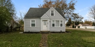 368 Spruce Avenue 368 Spruce Avenue Photo Gallery 1