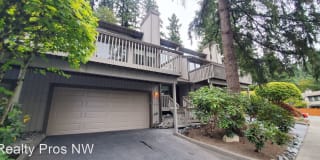 9708 NE Riverbend Drive #22-D 9708 NE Riverbend Drive #22-D Photo Gallery 1