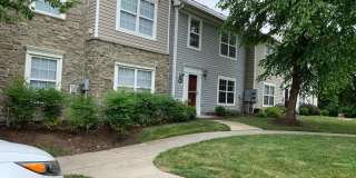 43575 PATCHING POND SQUARE 43575 PATCHING POND SQUARE Photo Gallery 1