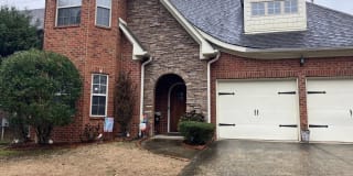 191 Castlehill Dr 191 Castlehill Dr Photo Gallery 1