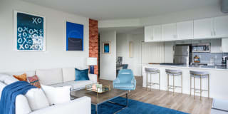 Apex Manayunk Apex Manayunk Photo Gallery 1