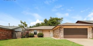 113 Oak Tree Drive 113 Oak Tree Drive Photo Gallery 1