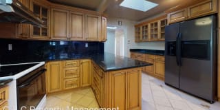 997 Casanova ave 997 Casanova ave Photo Gallery 1
