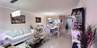 552 Woodgate Cir # B 552 Woodgate Cir # B Photo Gallery 1