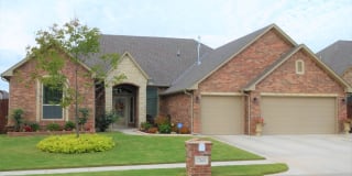 12601 Heathfield Ln 12601 Heathfield Ln Photo Gallery 1
