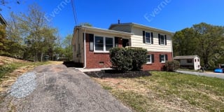3000 Salem Dr 3000 Salem Dr Photo Gallery 1