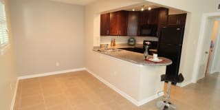 1129 W ASHBY PL 1129 W ASHBY PL Photo Gallery 1