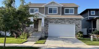 2003 W Kamari Dr 2003 W Kamari Dr Photo Gallery 1
