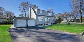 272 Hearn Avenue 272 Hearn Avenue Photo Gallery 1