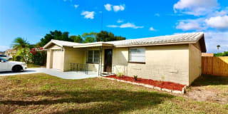 3221 HOLIDAY LAKE DRIVE 3221 HOLIDAY LAKE DRIVE Photo Gallery 1