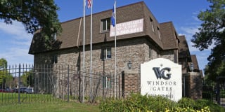 Windsor Gates Windsor Gates Photo Gallery 1