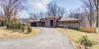 7324 ARROWOOD RD 7324 ARROWOOD RD Photo Gallery 1