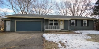 7438 170th Ct W 7438 170th Ct W Photo Gallery 1