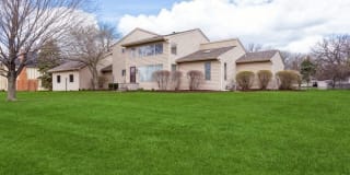 61 Winding Creek Road 61 Winding Creek Road Photo Gallery 1