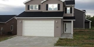3809 Amity Cir SE 3809 Amity Cir SE Photo Gallery 1