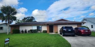 22 Claymont Ct S 22 Claymont Ct S Photo Gallery 1