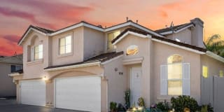 2626 W. Ball Road Unit H3 2626 W. Ball Road Unit H3 Photo Gallery 1