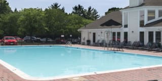 Eaton Square at Arlington Ridge Eaton Square at Arlington Ridge Photo Gallery 1