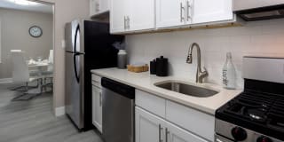 High Pointe Apartments High Pointe Apartments Photo Gallery 1