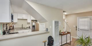 Ascent at 2512 Kansas Apartments Ascent at 2512 Kansas Apartments Photo Gallery 1
