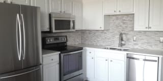 Lake View Residences Lake View Residences Photo Gallery 1