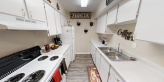 Northlake Manor Northlake Manor Photo Gallery 1