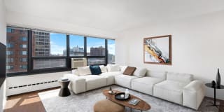 3130 North Lake Shore Drive 3130 North Lake Shore Drive Photo Gallery 1