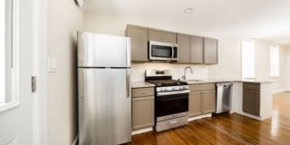 415-417 S 10th 415-417 S 10th Photo Gallery 1