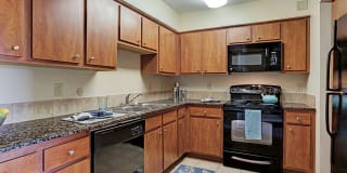 Reserve at Creekbend Reserve at Creekbend Photo Gallery 1