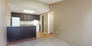 Cedarwood Apartments Cedarwood Apartments Photo Gallery 1
