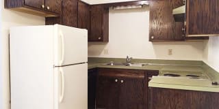 Cedarwood MSU Apartments Cedarwood MSU Apartments Photo Gallery 1
