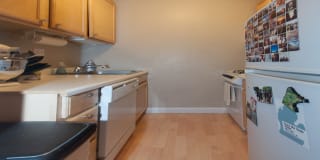 420 W. Surf 420 W. Surf Photo Gallery 1