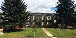Cedarwood MSU Apartments Cedarwood MSU Apartments Photo Gallery 1