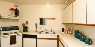 Eco Park Apartments Eco Park Apartments Photo Gallery 1