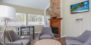 The Flats at Arrowood The Flats at Arrowood Photo Gallery 1