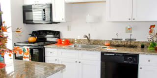 Forest Lake Apartments Forest Lake Apartments Photo Gallery 1