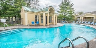 Steeplechase Apartments Steeplechase Apartments Photo Gallery 1