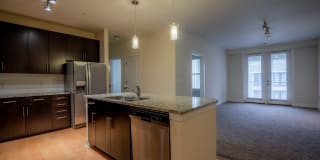 West 39th Street West 39th Street Photo Gallery 1