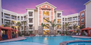 The Pointe at West Lake The Pointe at West Lake Photo Gallery 1