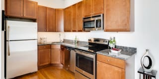The Residences at 3221 The Residences at 3221 Photo Gallery 1