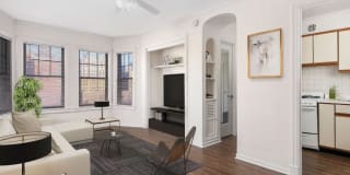 515 West Briar 515 West Briar Photo Gallery 1