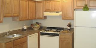 Emerald Ridge Apartments Emerald Ridge Apartments Photo Gallery 1