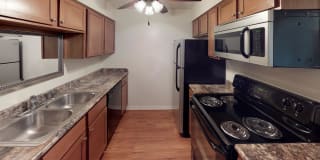 Metro Plex Apartments Metro Plex Apartments Photo Gallery 1