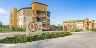 Radius on Grove Radius on Grove Photo Gallery 1