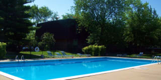 Sherwood Lake Apartments Sherwood Lake Apartments Photo Gallery 1