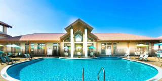 Carriage Homes on the Lake Carriage Homes on the Lake Photo Gallery 1