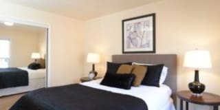 Colonial Court Apartments Colonial Court Apartments Photo Gallery 1