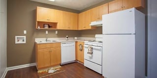 Brentwood Apartment Homes Brentwood Apartment Homes Photo Gallery 1