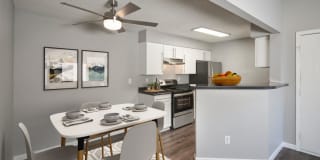 Alton Green Apartments Alton Green Apartments Photo Gallery 1