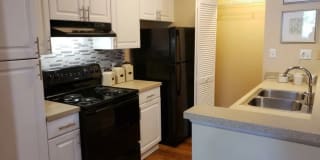 Park East Apartments Park East Apartments Photo Gallery 1